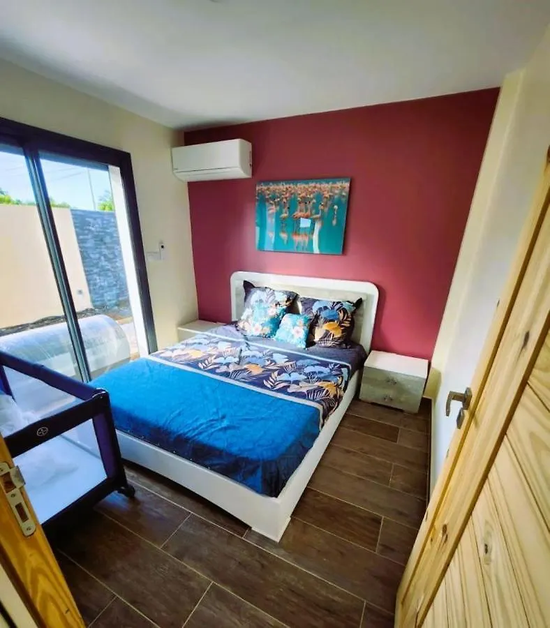Les Villas Jasmin Standing Piscine Chauffee Jacuzzi 5 Ch 14 Pers Baie-Mahault