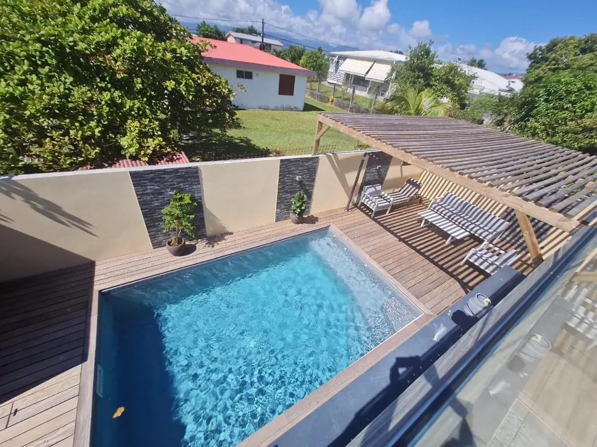 Les Villas Jasmin Standing Piscine Chauffee Jacuzzi 5 Ch 14 Pers Baie-Mahault 0*,  Guadeloupe