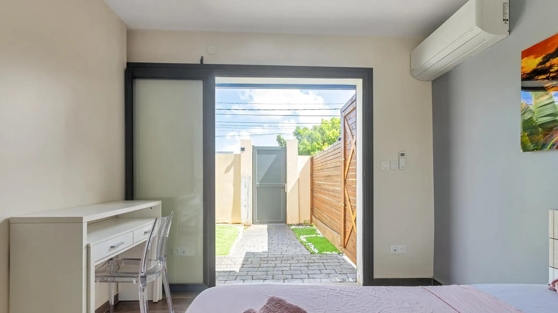 Les Villas Jasmin Standing Piscine Chauffee Jacuzzi 5 Ch 14 Pers Baie-Mahault Guadeloupe